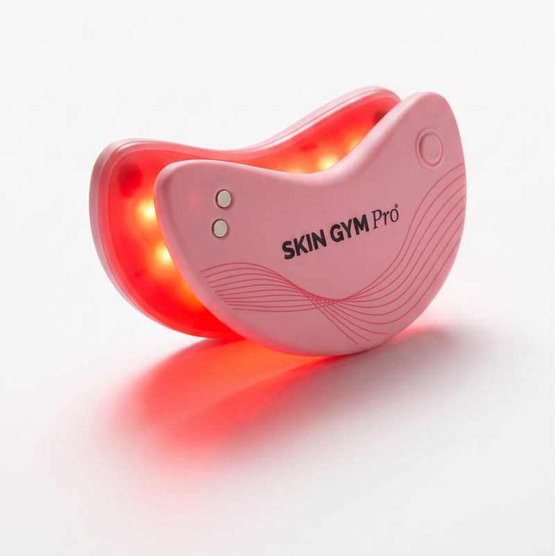 Skin Gym LED Eye Patches with hydrocolloid adhesive backing and USB charging cable